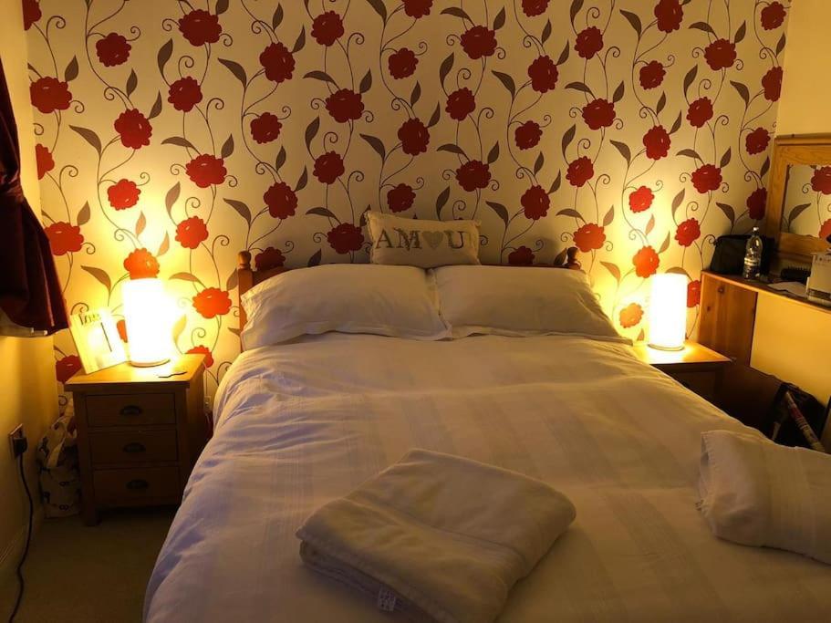 Lovely Riverside Flat Stifford Екстериор снимка